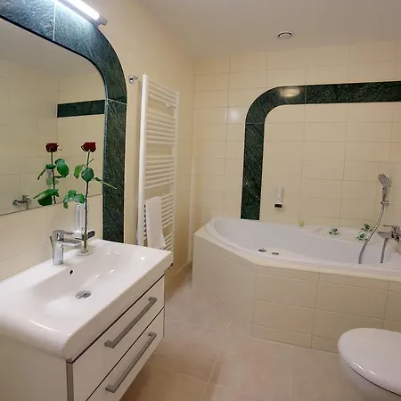 Szálloda Parkhotel Forest