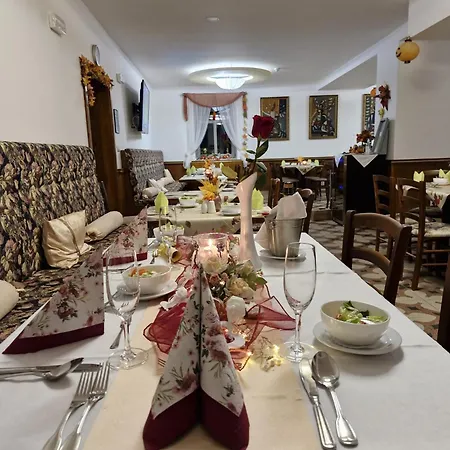 Parkhotel Forest 4*