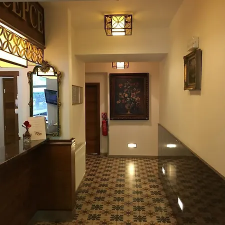 فندق Parkhotel Forest 4*