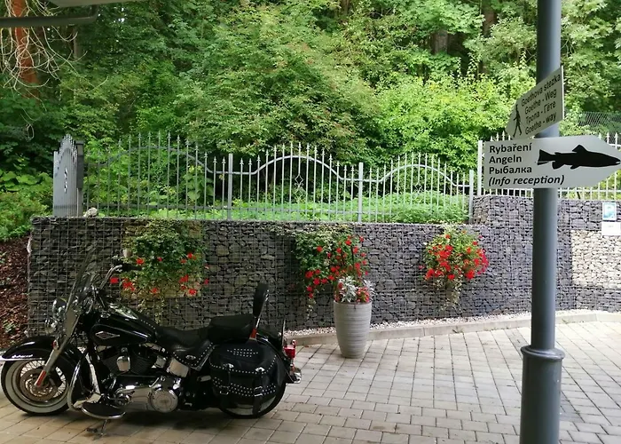 Parkhotel Forest Hotel Mariańskie Łaźnie